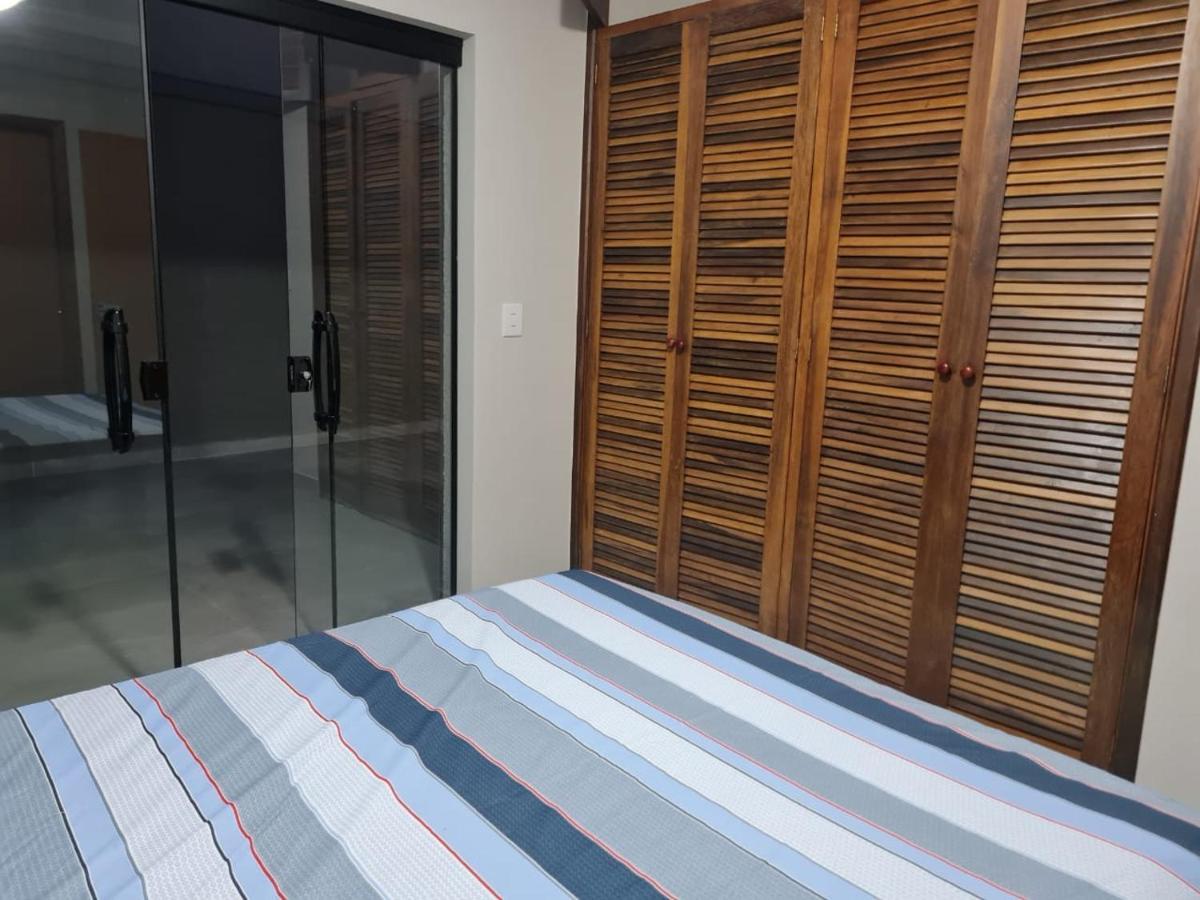 Casa nova, conforto total e perto da praia Peruíbe Esterno foto